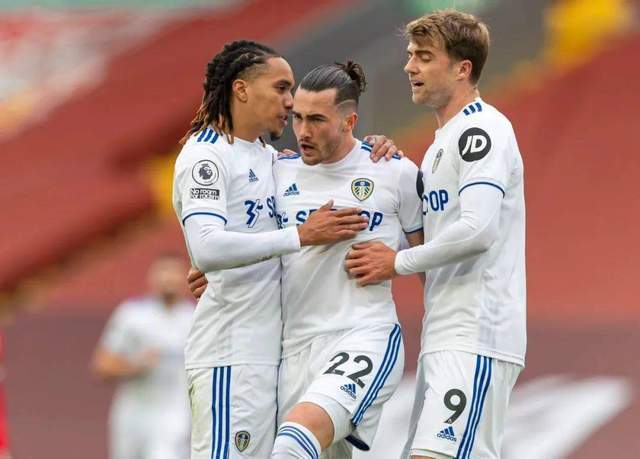 里昂主场不敌波尔图,失去半决赛资格 里昂主场不敌波尔图,失去半决赛资格