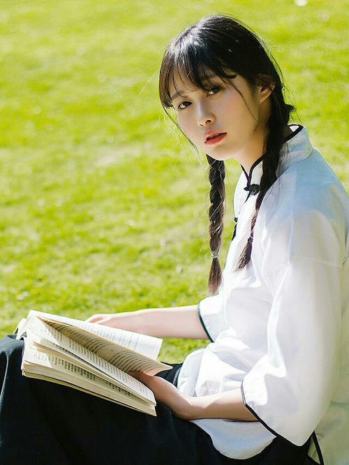 2026世界杯焦点战，拉齐奥闪电战速胜南非，非传统胜利引发足球哲学辩论