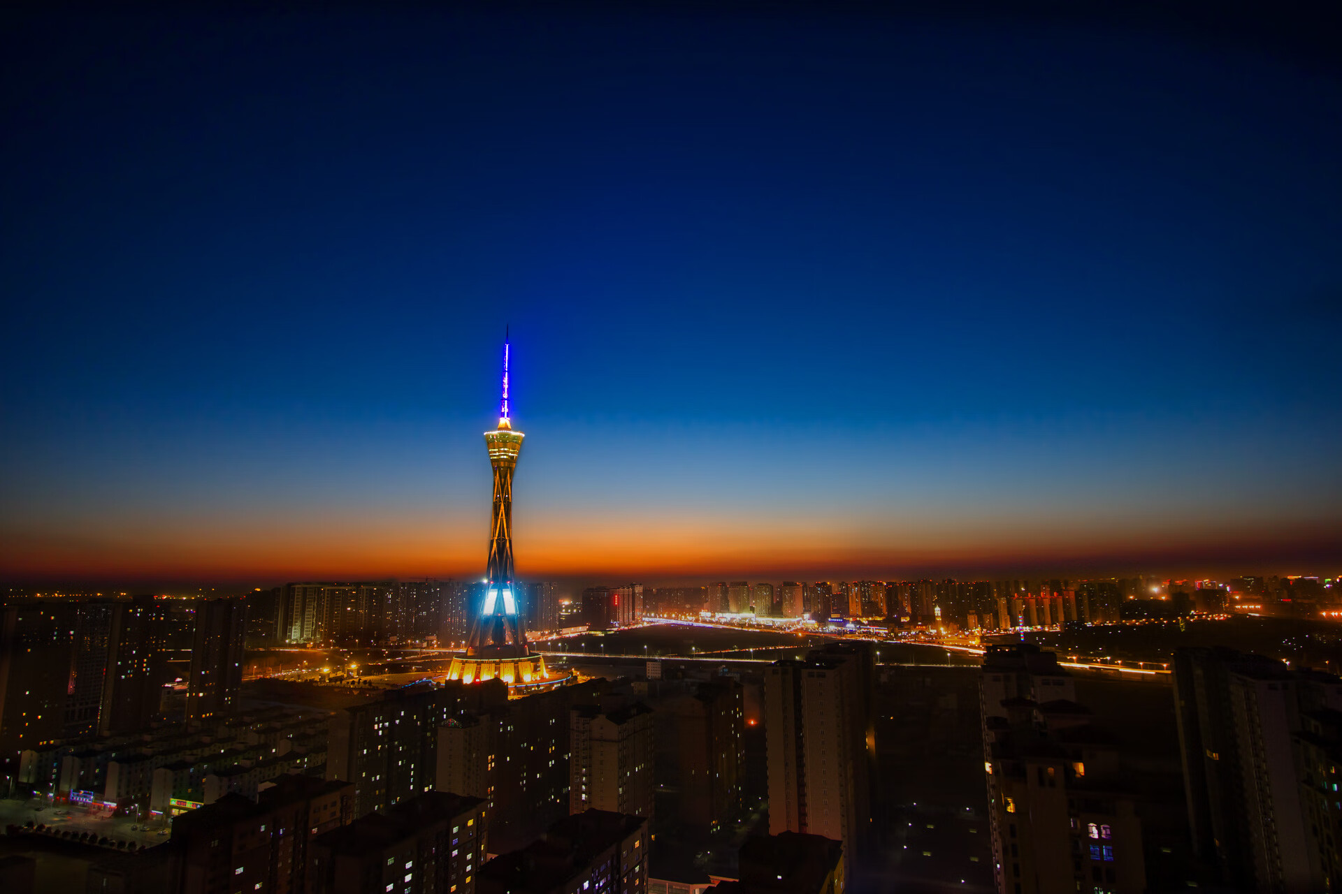 德甲争冠激战正酣，马刺速胜尼克斯—体育双线焦点战深度解读